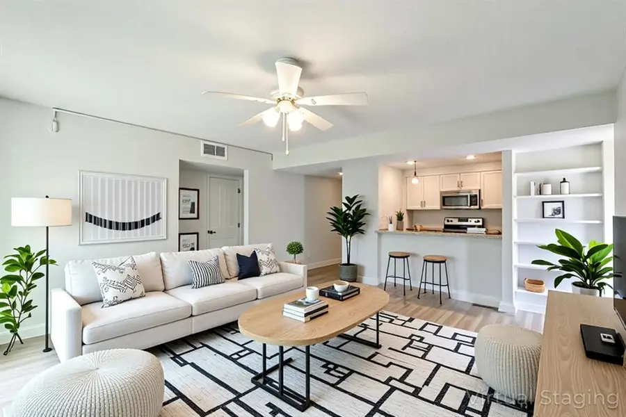 5522 Boca Raton Boulevard #404, Fort Worth, TX 76112