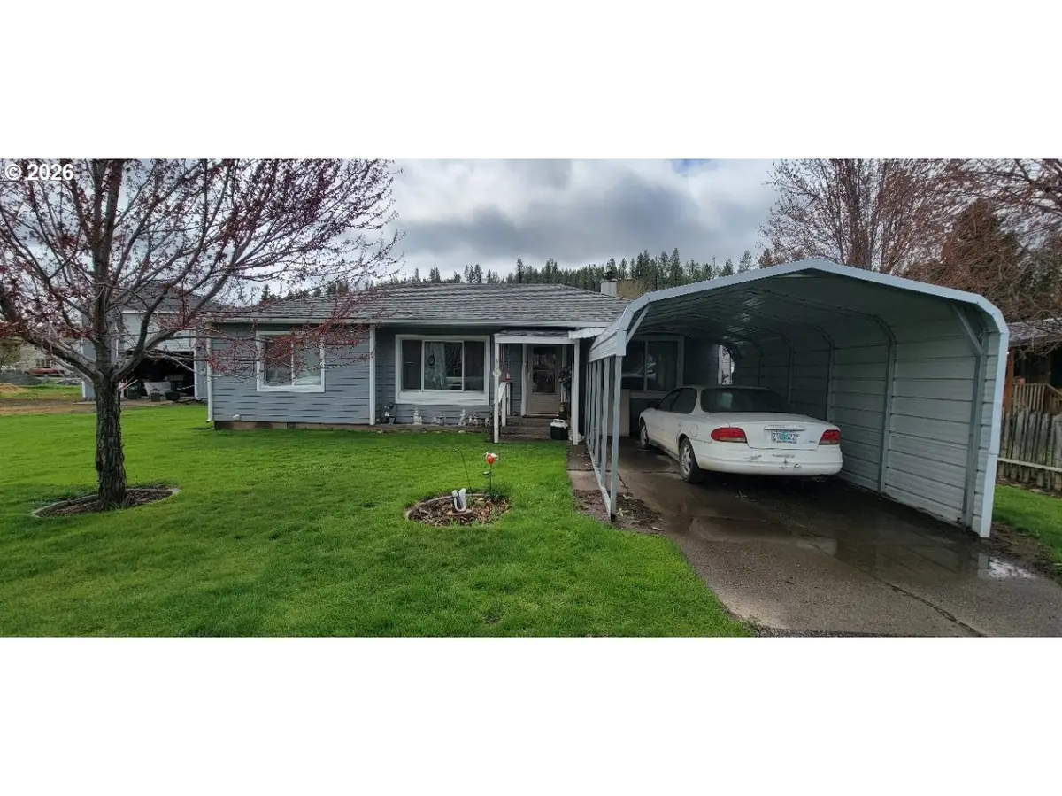 306 DONALD ST, Wallowa, OR 97885