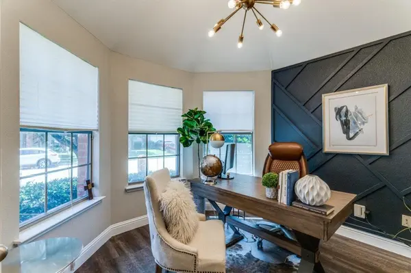 8929 Brook Hill Lane, Fort Worth, TX 76244