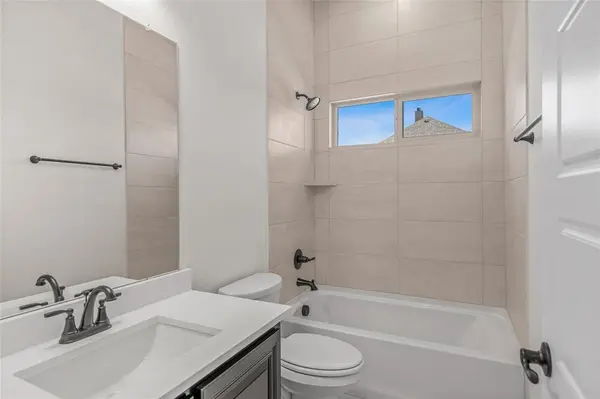 8541 County Road 502, Blue Ridge, TX 75424