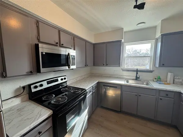 7300 Comanche #7, Lake Worth, TX 76135