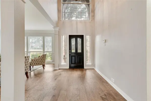 939 Midland Creek Drive, Southlake, TX 76092