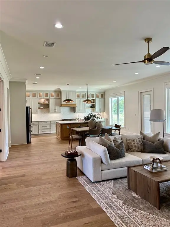 2128 Garrett Farms Row, Shreveport, LA 71106