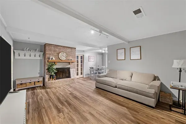 518 Fairway Road, Woodway, TX 76712