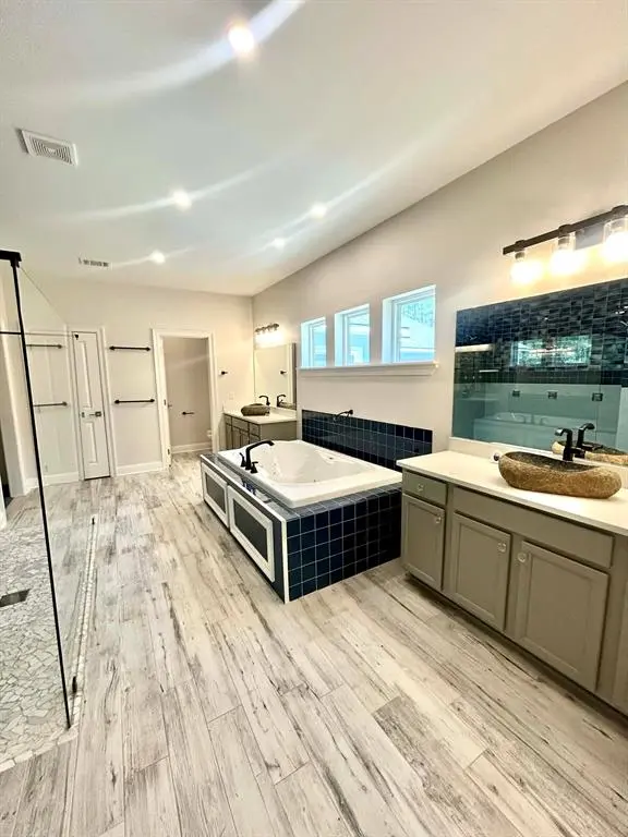 7417 Weathertop Drive, Shreveport, LA 71107