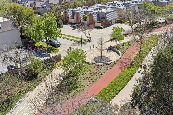 3955 Buena Vista Street #D, Dallas, TX 75204