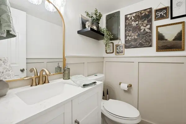 4221 Harvest Point Drive, Carrollton, TX 75010