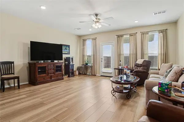 8134 Grotto Drive, Royse City, TX 75189