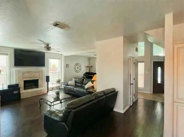 825 Wynnpage Lane, Plano, TX 75075