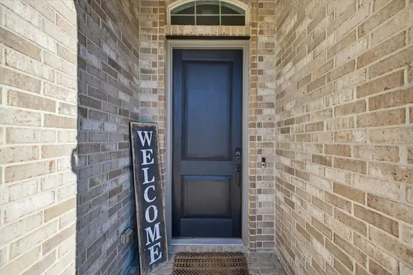 4409 Terraview Drive, Arlington, TX 76001