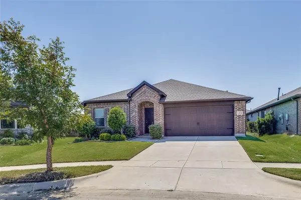 1404 Rosebush Road, Aubrey, TX 76227