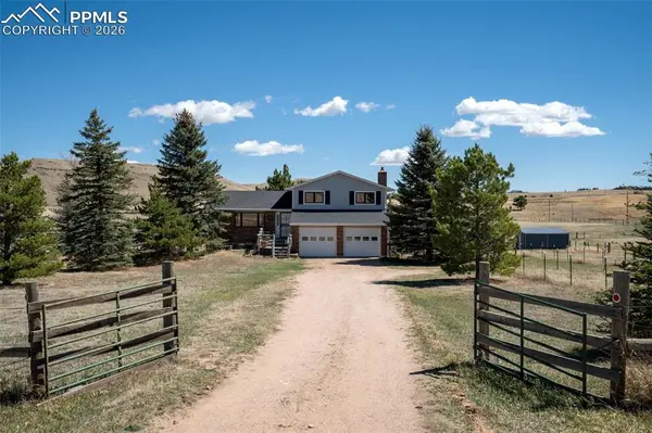 12360 Mesa View RD, Larkspur, CO 80118