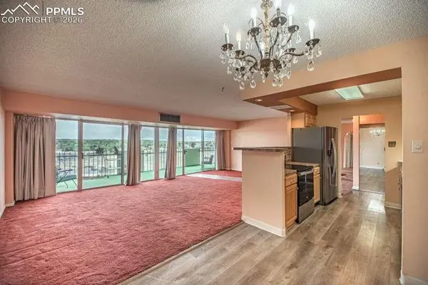 411 Lakewood CIR #B1112, Colorado Springs, CO 80910