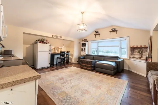 231 Wertsville Rd, East Amwell Twp., NJ 08551