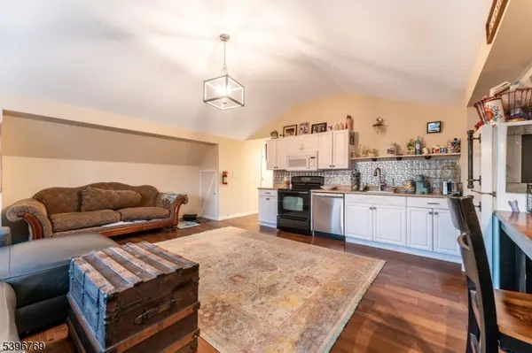 231 Wertsville Rd, East Amwell Twp., NJ 08551