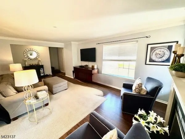 247 Riveredge Dr #247, Chatham Twp., NJ 07928