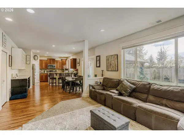 15823 SE Basalt CT, Damascus, OR 97089