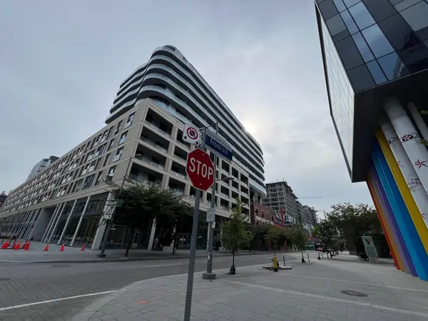 425 Front ST E #615, Toronto C08, ON M5A 0X2