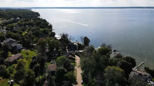 18 Prosser AVE, Scugog, ON L0B 1L0