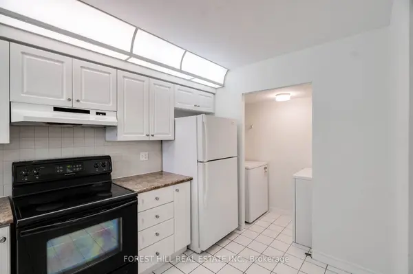 120 Promenade CIR #506, Vaughan, ON L4J 7W9