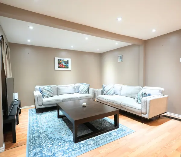 150 Spears Street, Toronto, ST, Toronto W03, ON M6N 3X7