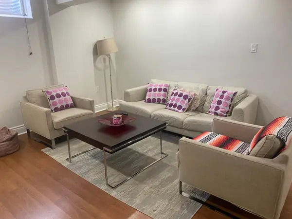 6984 Amour TER #Bsmt, Mississauga, ON L5W 1G5