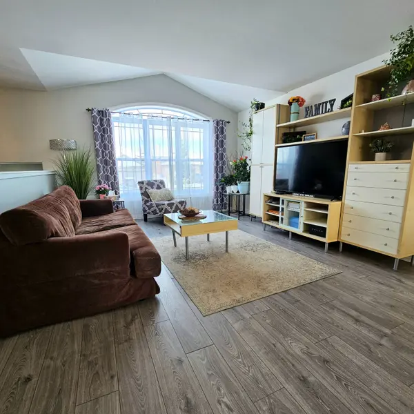 7 Rosewood DR, Quinte West, ON K0K 2C0