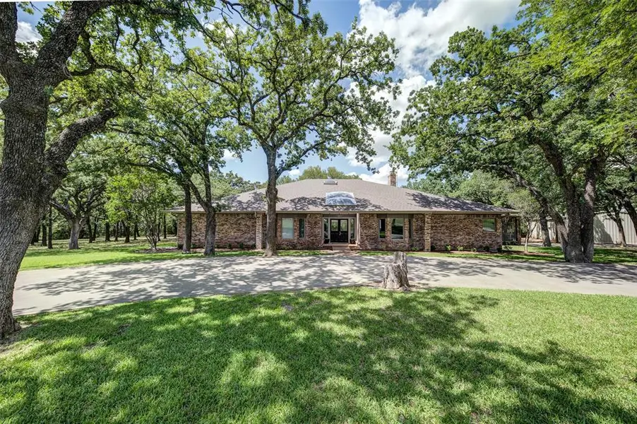 1521 Old Reunion Road, Decatur, TX 76234