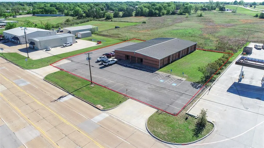 2625 S Church, Paris, TX 75460