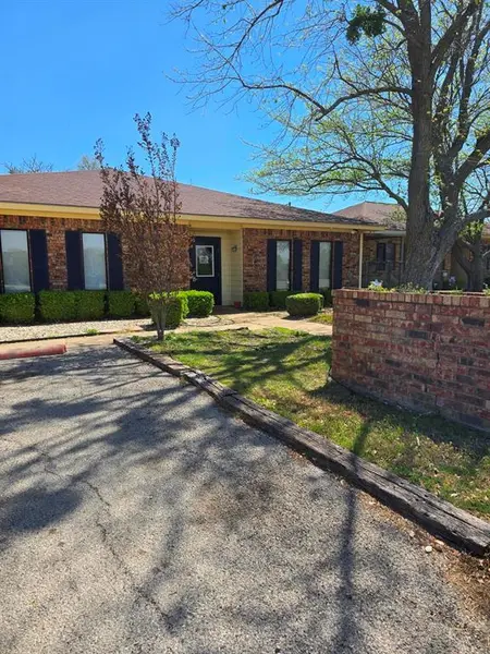 205 River N. Boulevard, Stephenville, TX 76401