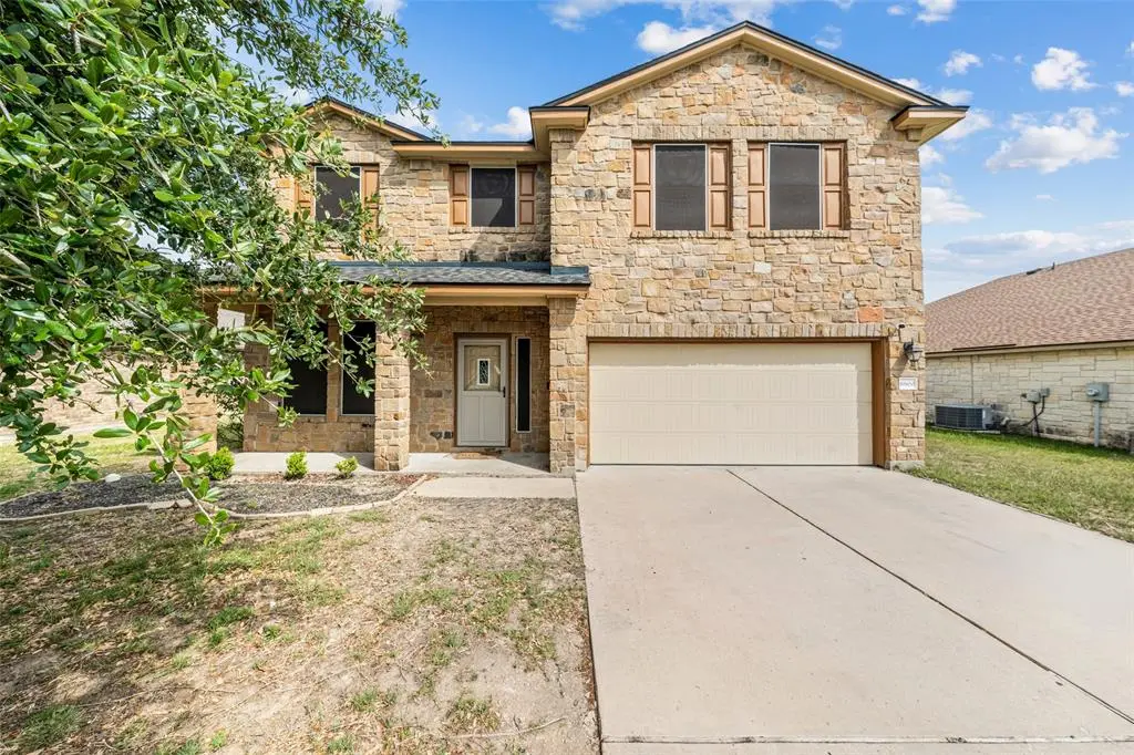 6600 Serena Lane, Woodway, TX 76712