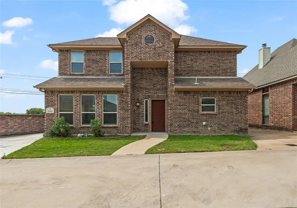 4904 Ridglea Hills Court, Fort Worth, TX 76116