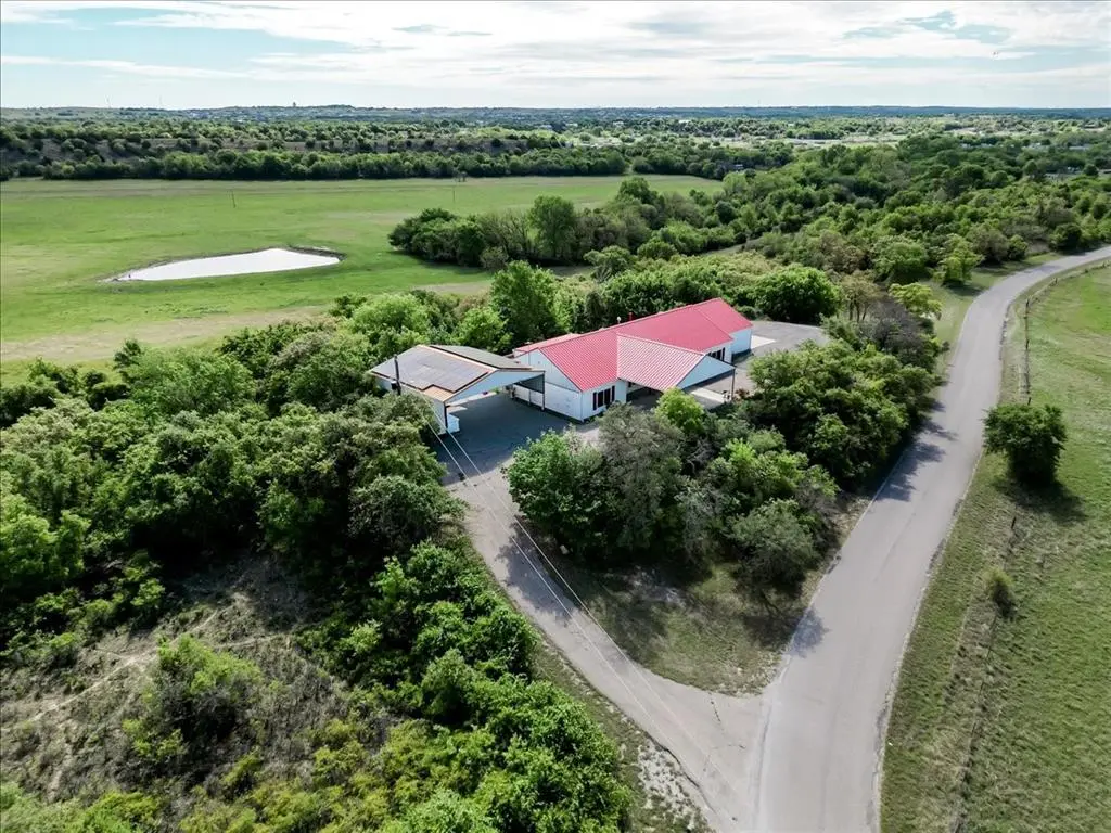 2400 Carter Road, Springtown, TX 76082