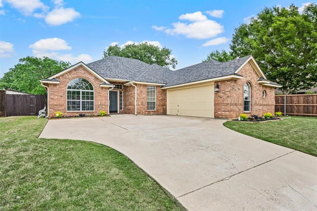 8609 Matt Drive, North Richland Hills, TX 76182