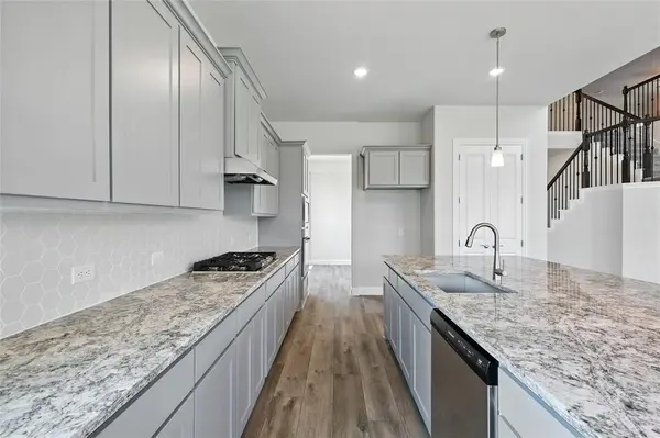 560 Flint Road, Waxahachie, TX 75167