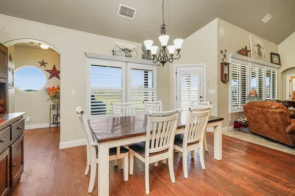 6124 High Meadows Drive, Krum, TX 76249