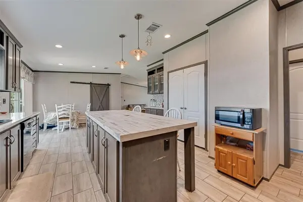 1820 Pelican E, Pelican Bay, TX 76020