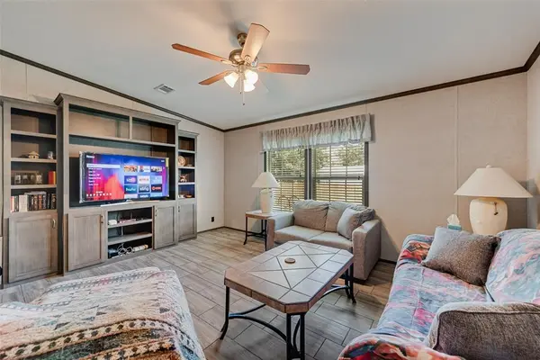 1820 Pelican E, Pelican Bay, TX 76020