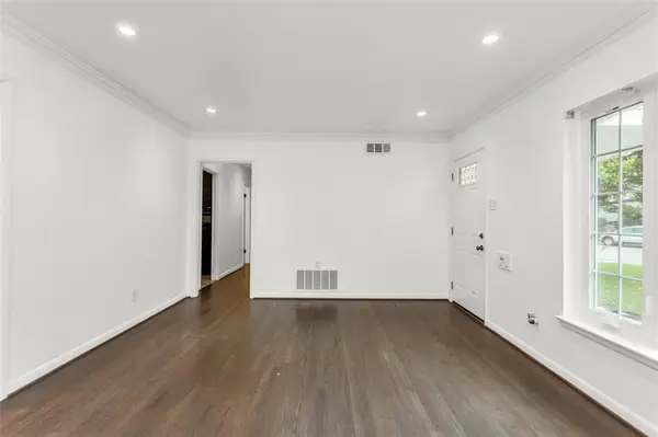 3727 Hawick Lane, Dallas, TX 75220