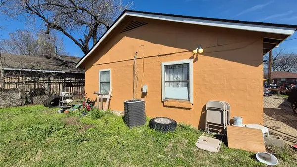 4131 Babcock Drive, Dallas, TX 75212