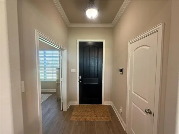 6616 Thames Drive, Mesquite, TX 75126