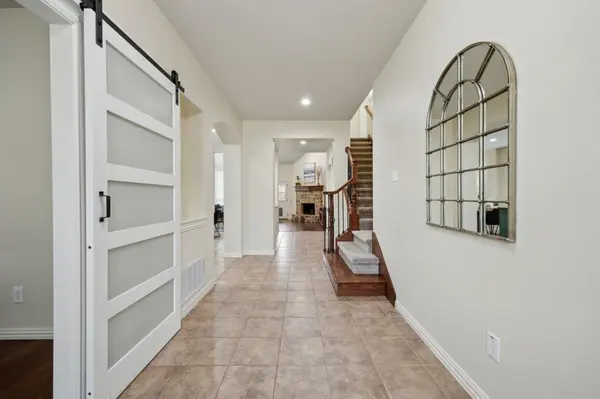 1261 Golf Club Drive, Lantana, TX 76226