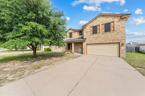 6600 Serena Lane, Woodway, TX 76712