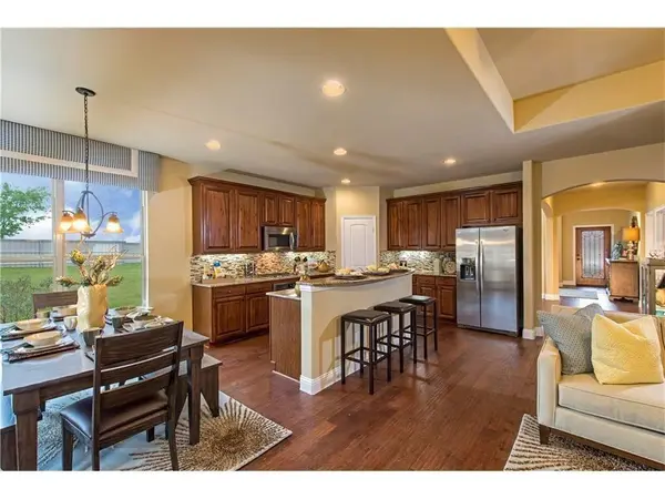 2709 Castle Creek Drive, Little Elm, TX 75066