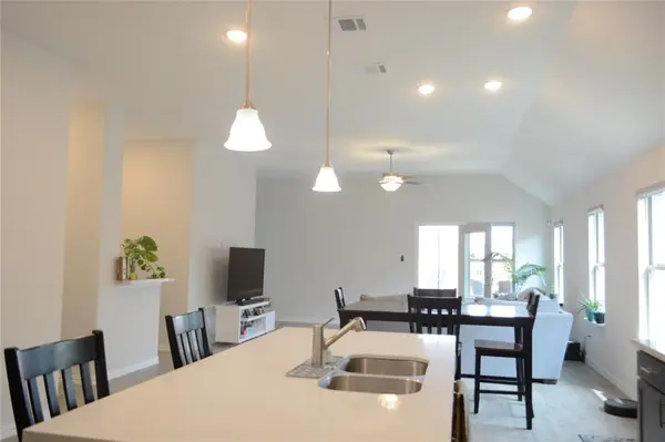 11441 WHITE RIVER Drive, Aubrey, TX 76227