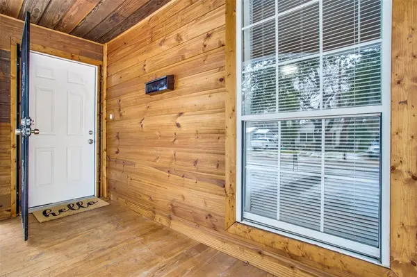 2216 Marburg Street, Dallas, TX 75215