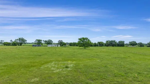 7033 Farm to Market 2653 S, Cumby, TX 75433