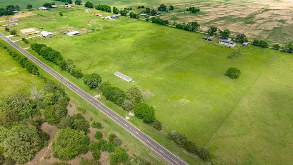 7033 Farm to Market 2653 S, Cumby, TX 75433