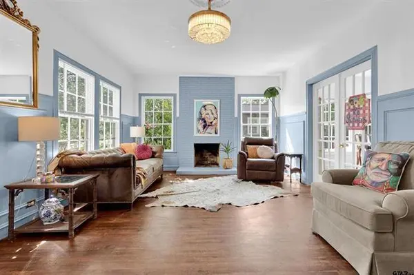 212 Smith Street, Henderson, TX 75654