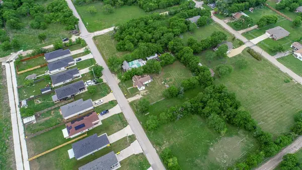 203 Mark Street, Hillsboro, TX 76645